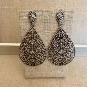 Stella & Dot Thea Lace Earring